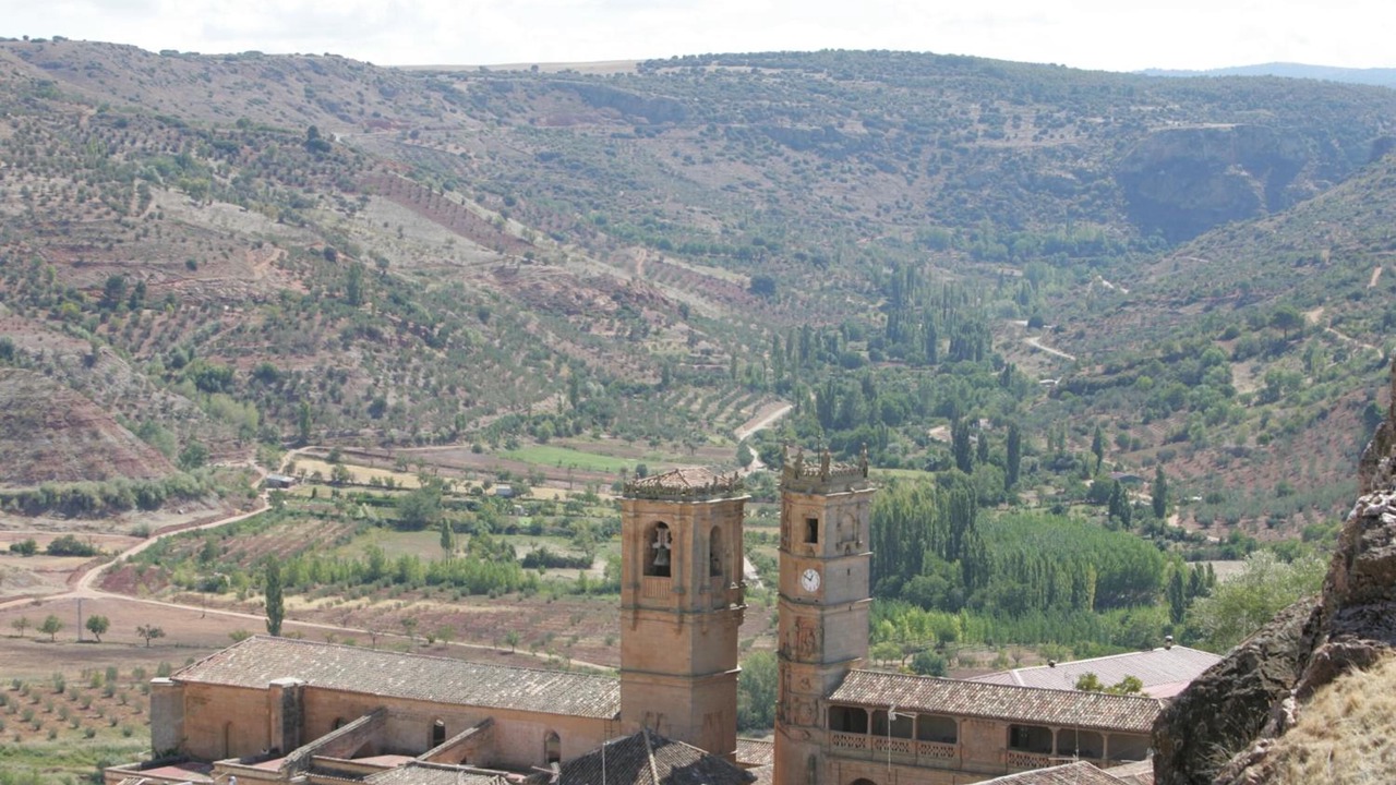 Photo of Others in Alcaraz