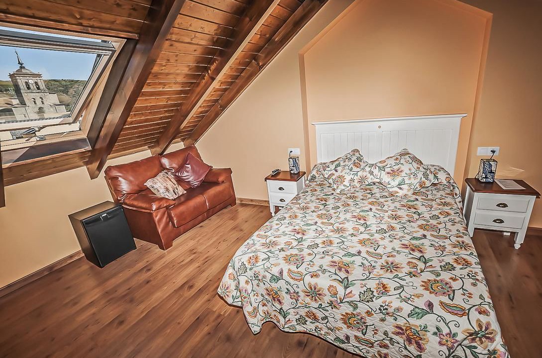 Photo of Bedroom in Molinaseca