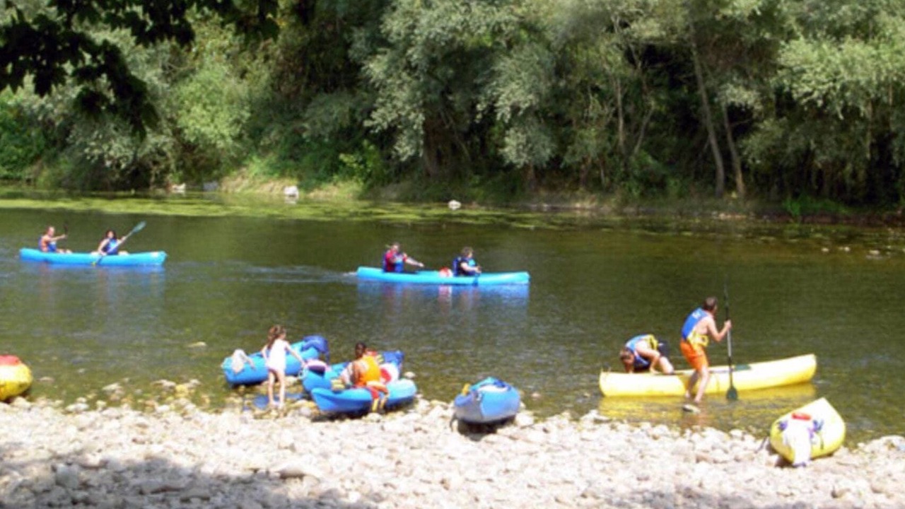 Photo of Others in Pando