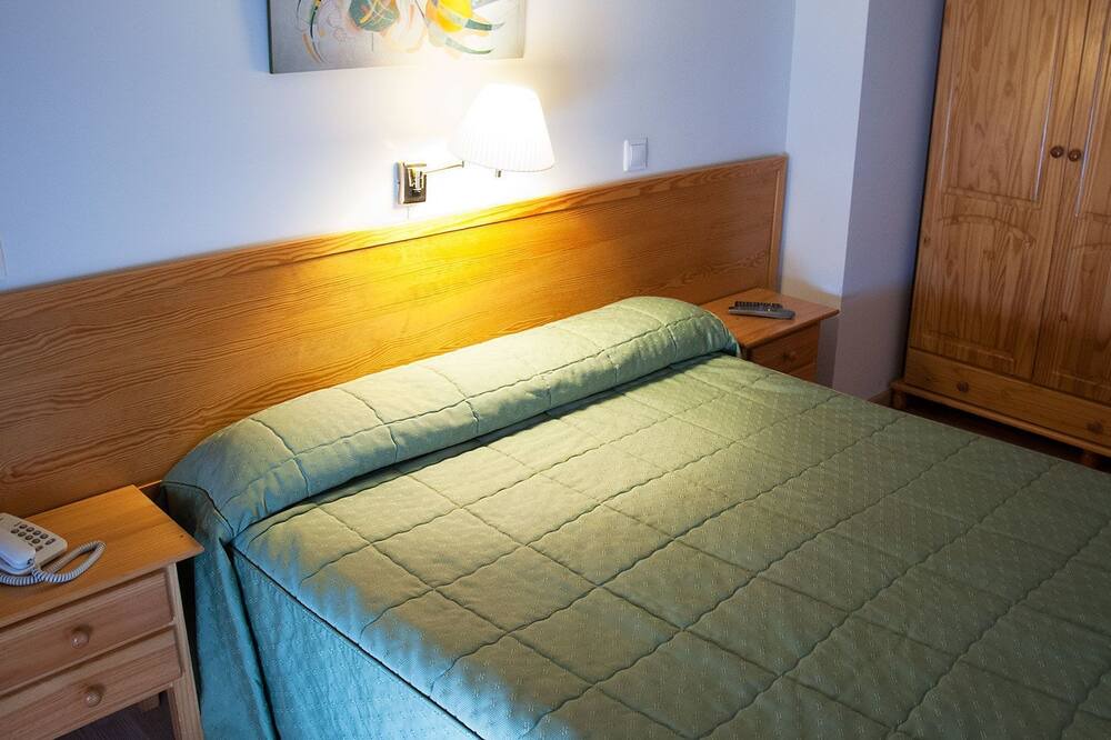 Photo of Bedroom in Toro