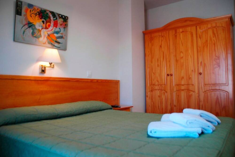 Photo of Bedroom in Toro