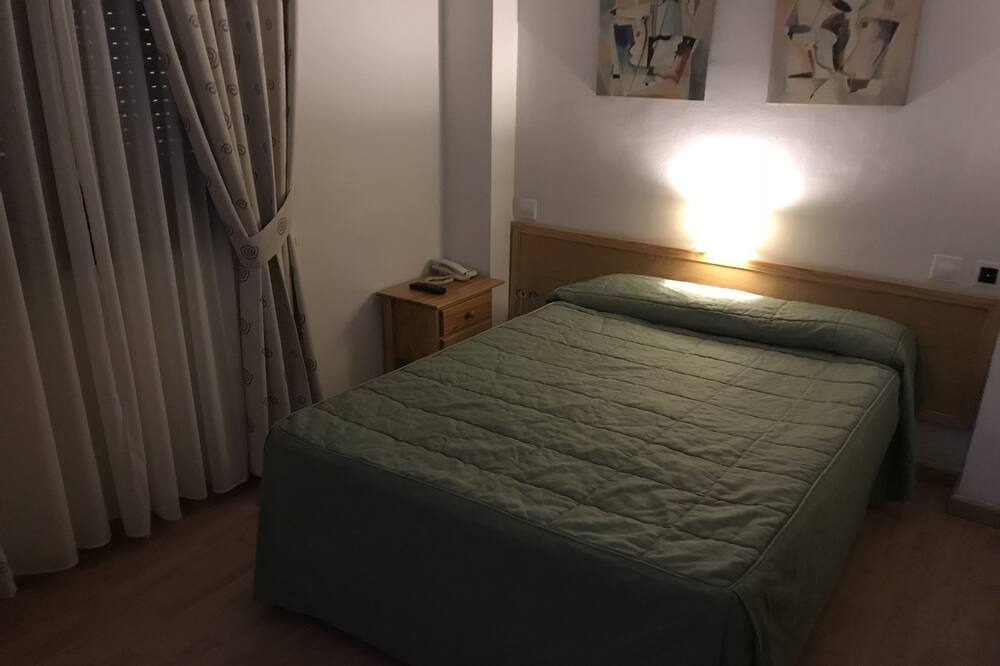 Photo of Bedroom in Toro