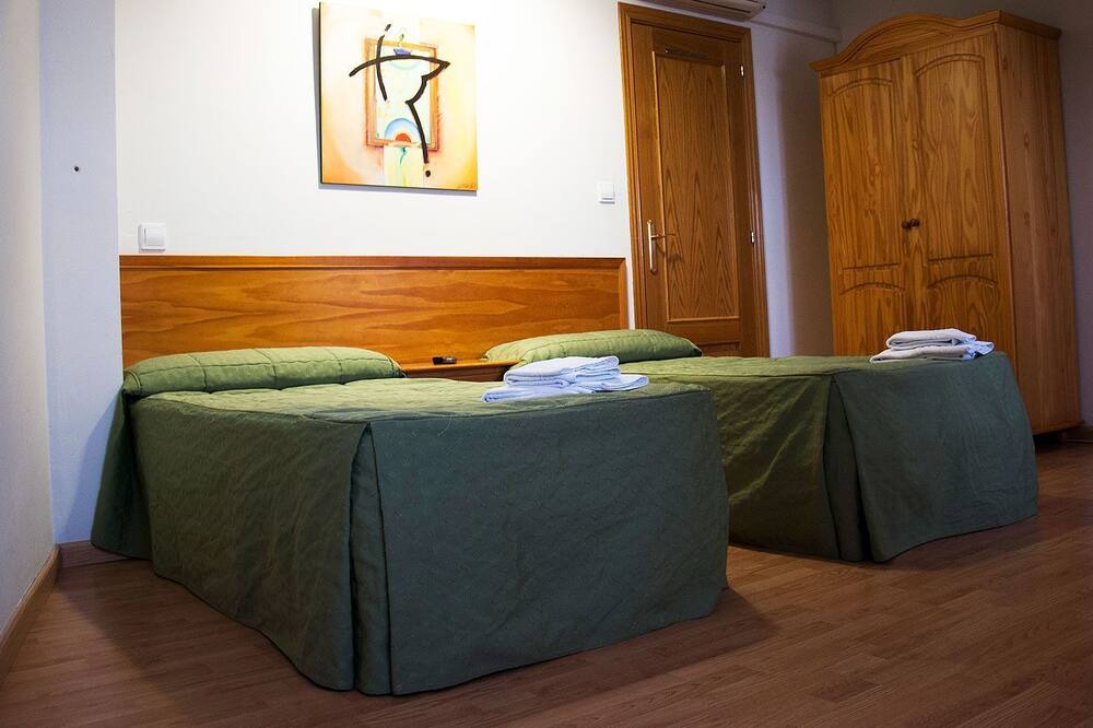 Photo of Bedroom in Toro