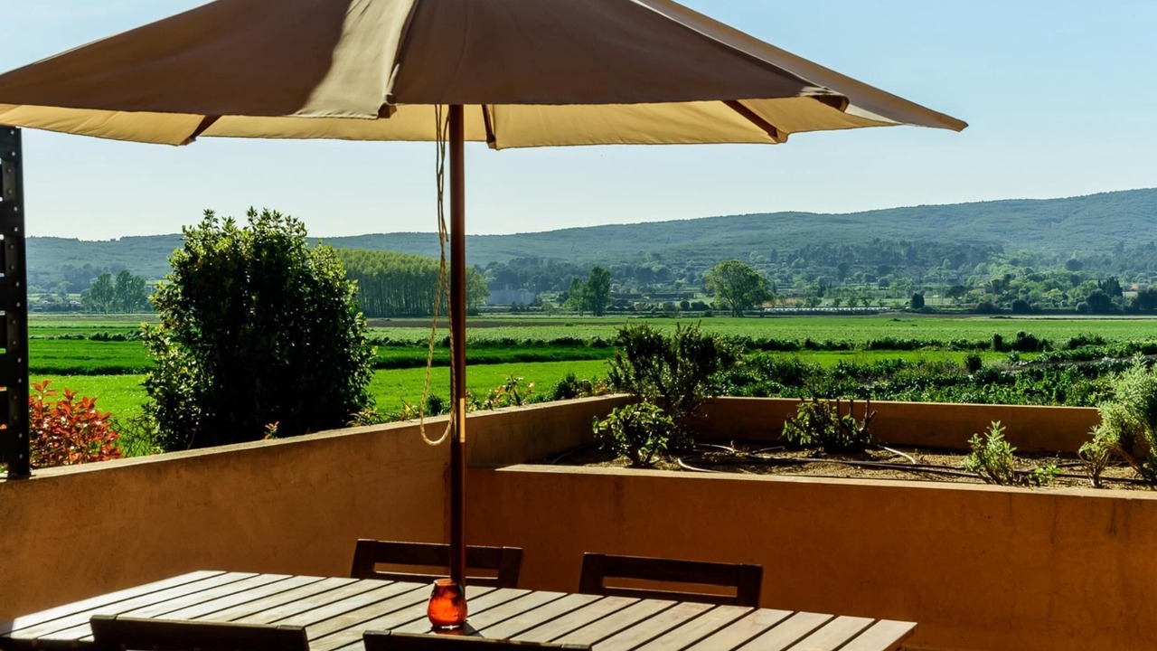 Photo of Outdoor in Albons