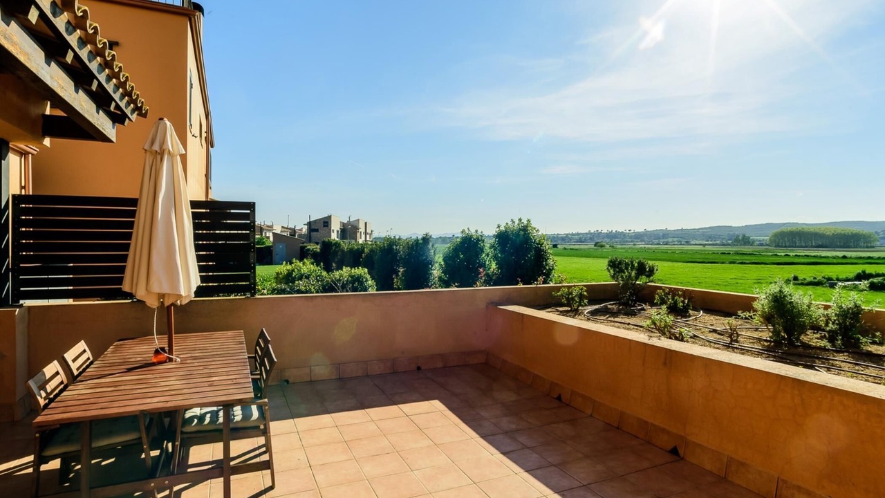 Photo of Outdoor in Albons