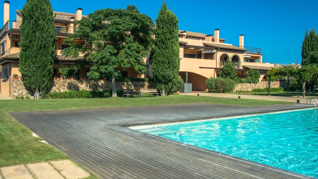Photo of Outdoor in Albons