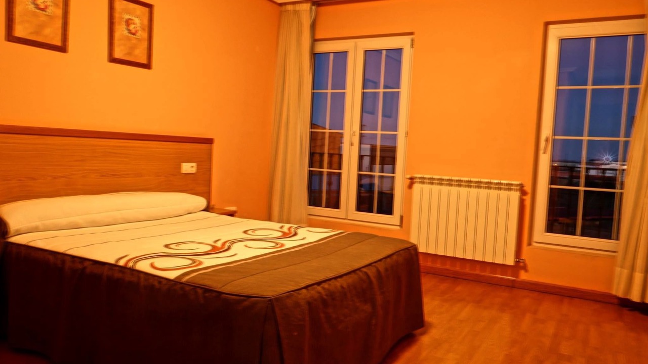 Photo of Bedroom in Santa Maria del Paramo