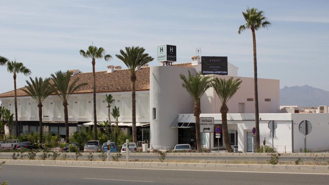 Photo of Outdoor in Vera