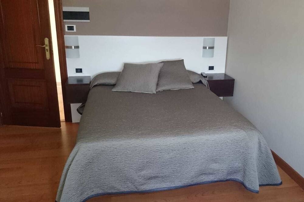 Photo of Bedroom in Viveiro