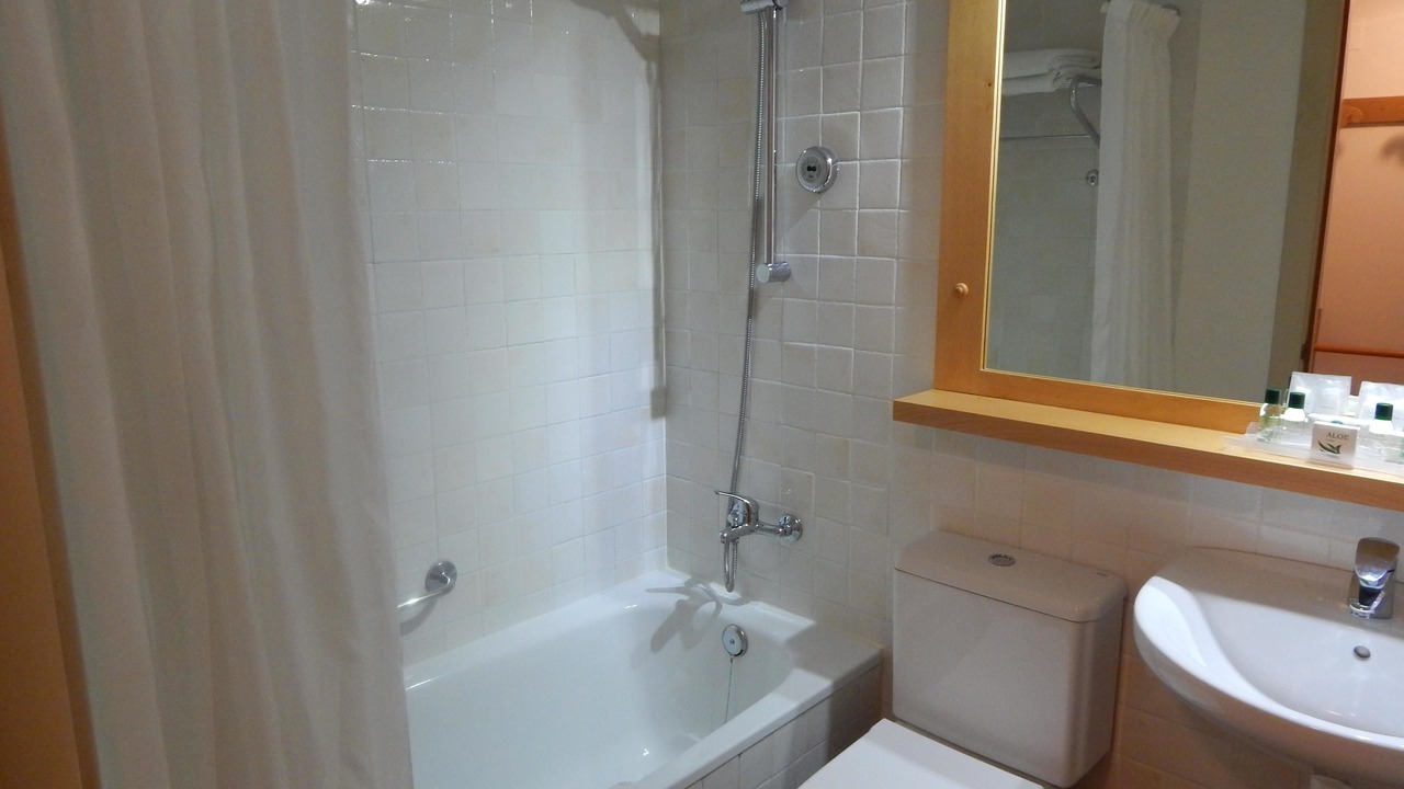 Photo of Bathroom in Perelada