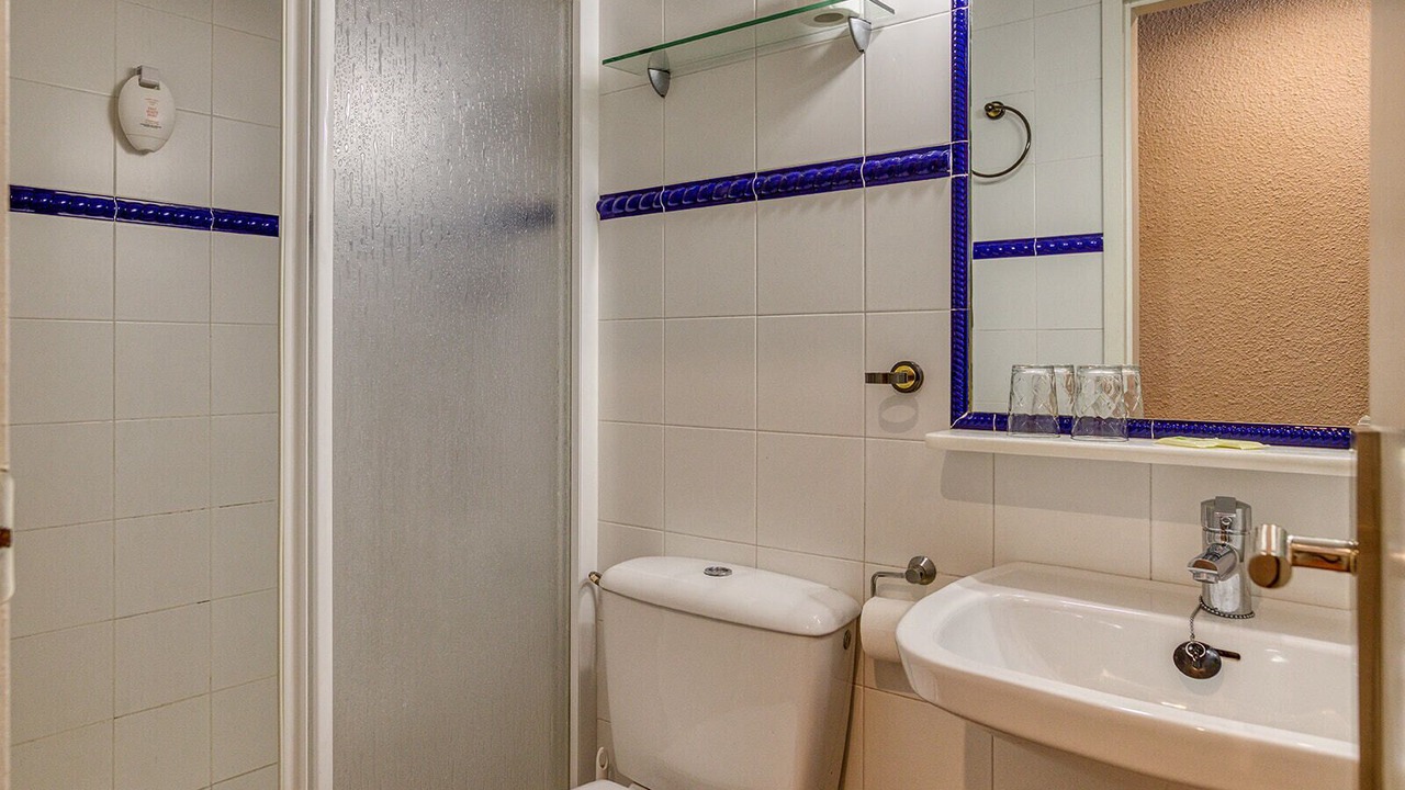 Photo of Bathroom in Cadaques