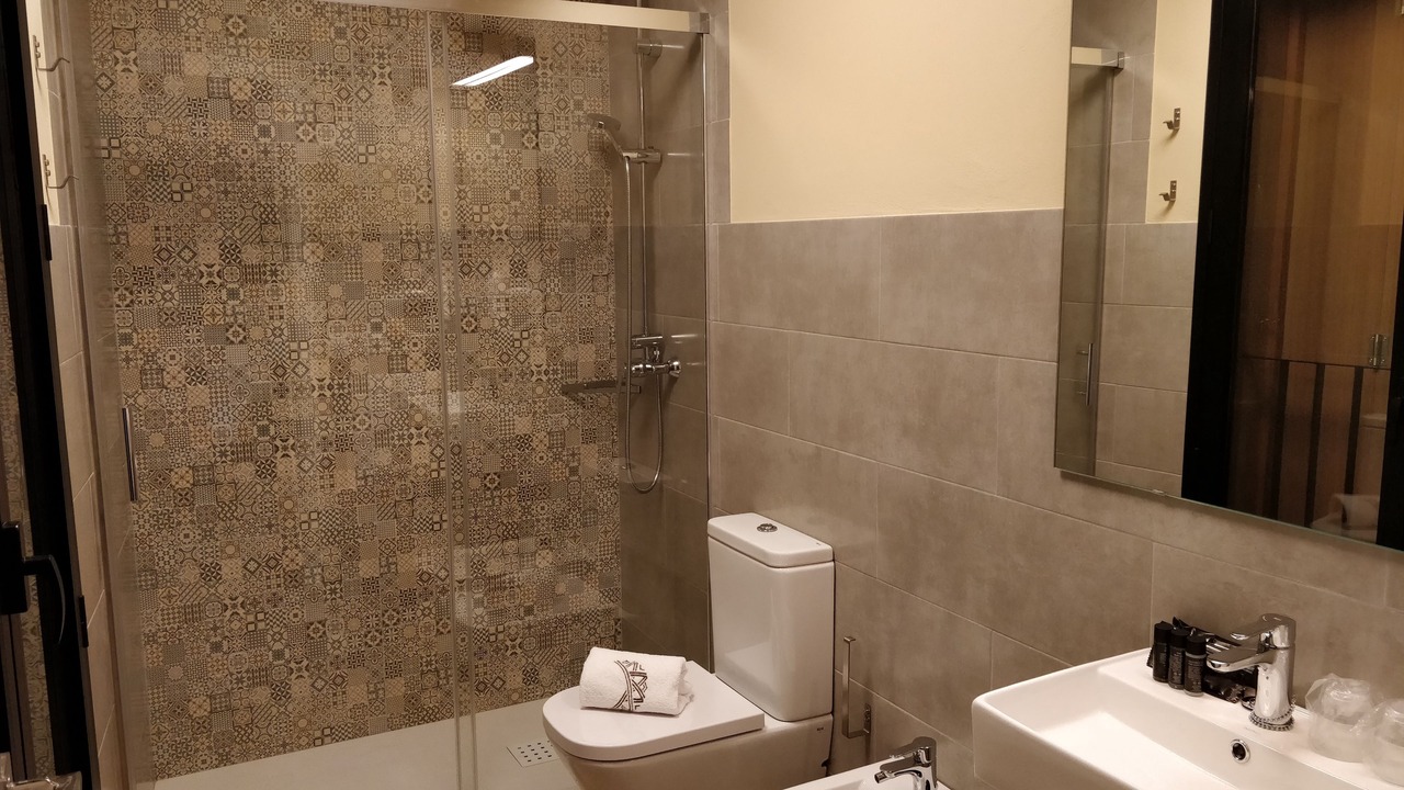 Photo of Bathroom in La Trinidad-San Juan y Todos los Santos