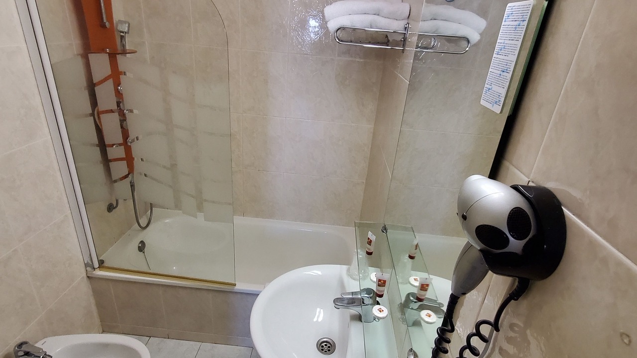 Photo of Bathroom in Empuriabrava