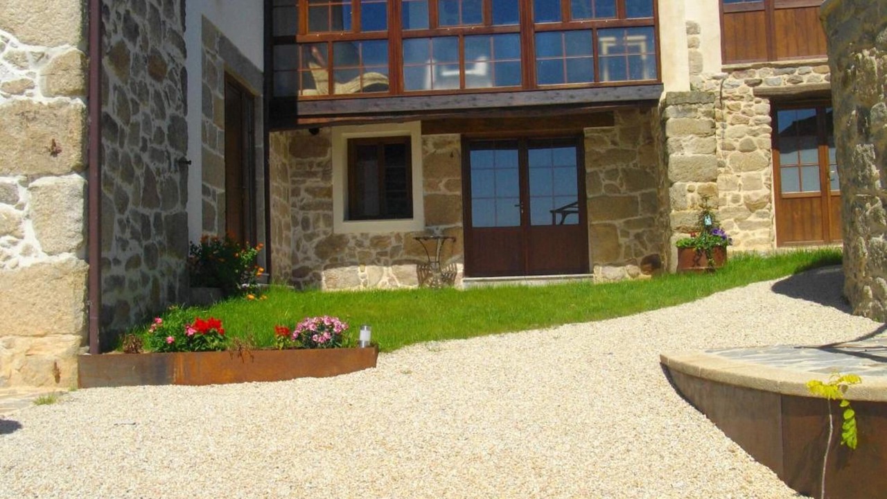Photo of Outdoor in Panton