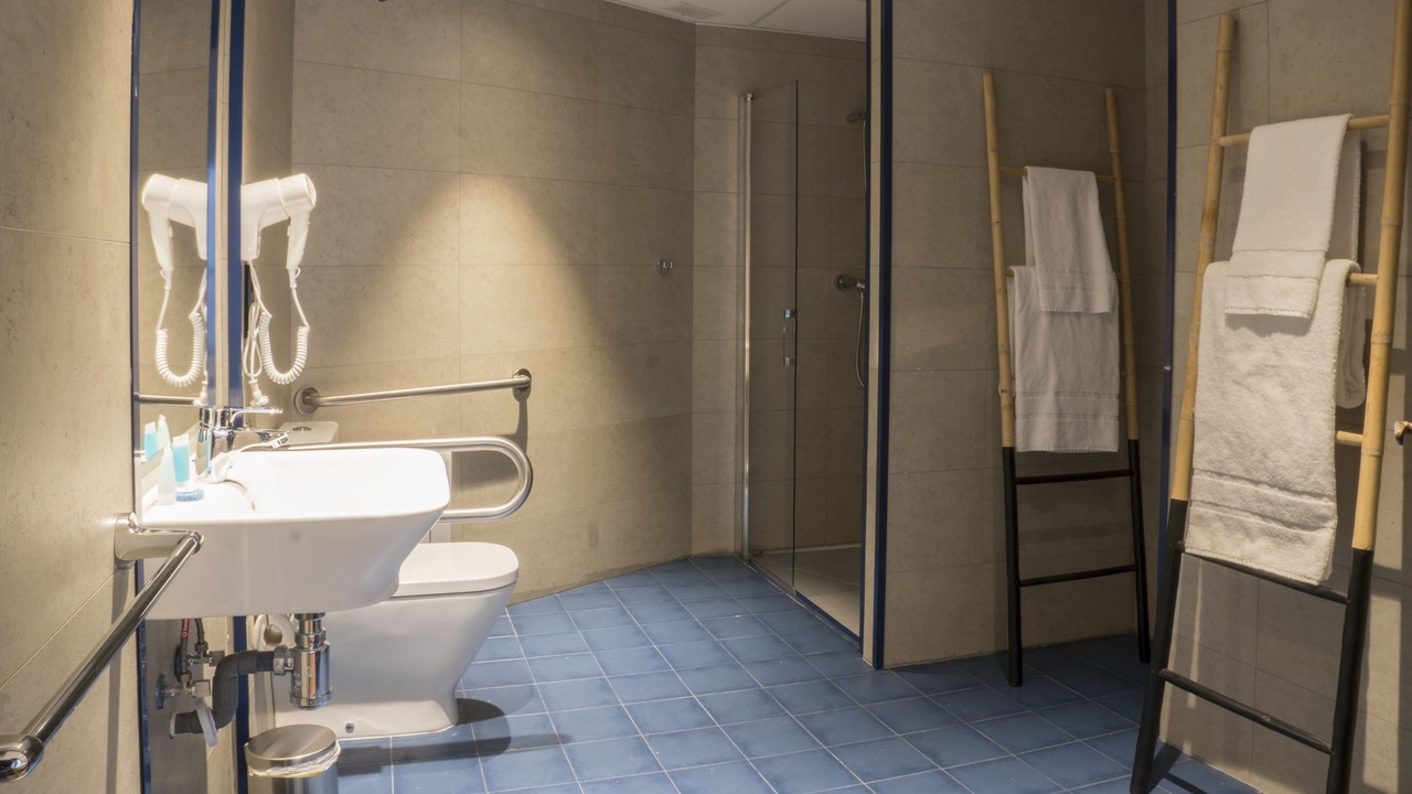 Photo of Bathroom in Jaca