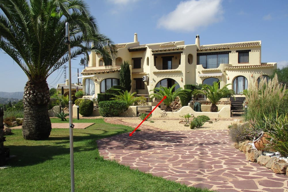 Photo of Outdoor in Benimeit