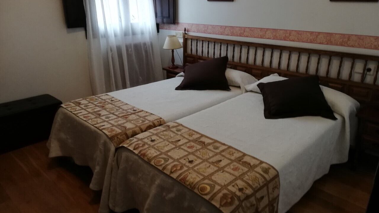 Photo of Bedroom in Luyego