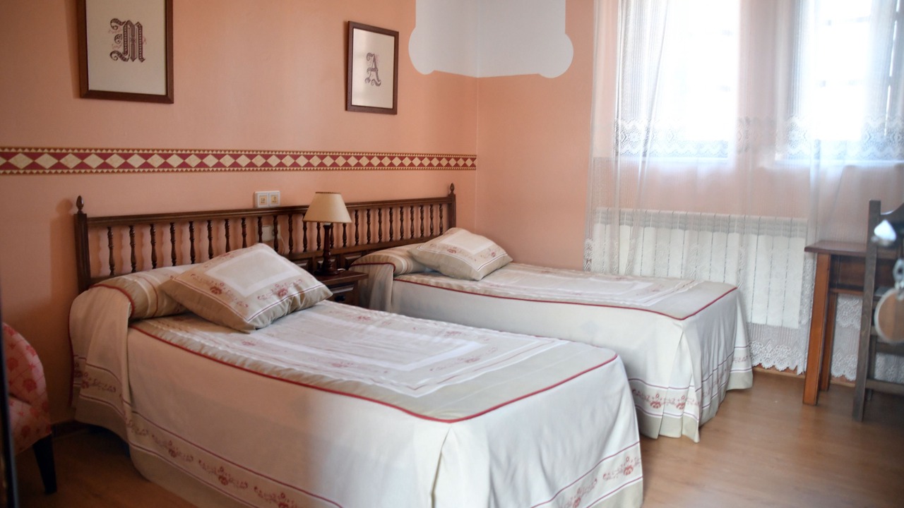 Photo of Bedroom in Luyego