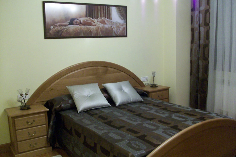 Photo of Bedroom in Genevilla