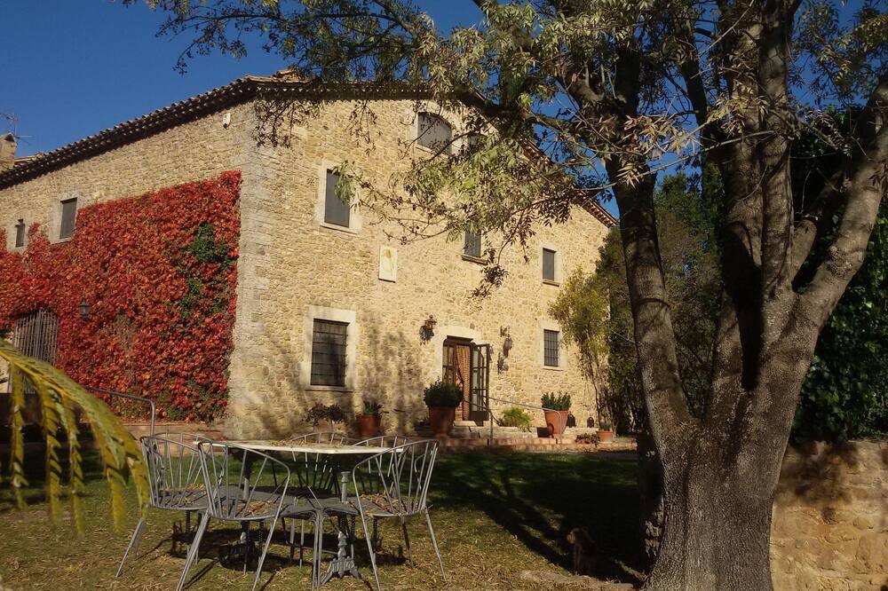 Photo of Outdoor in Cornella del Terri