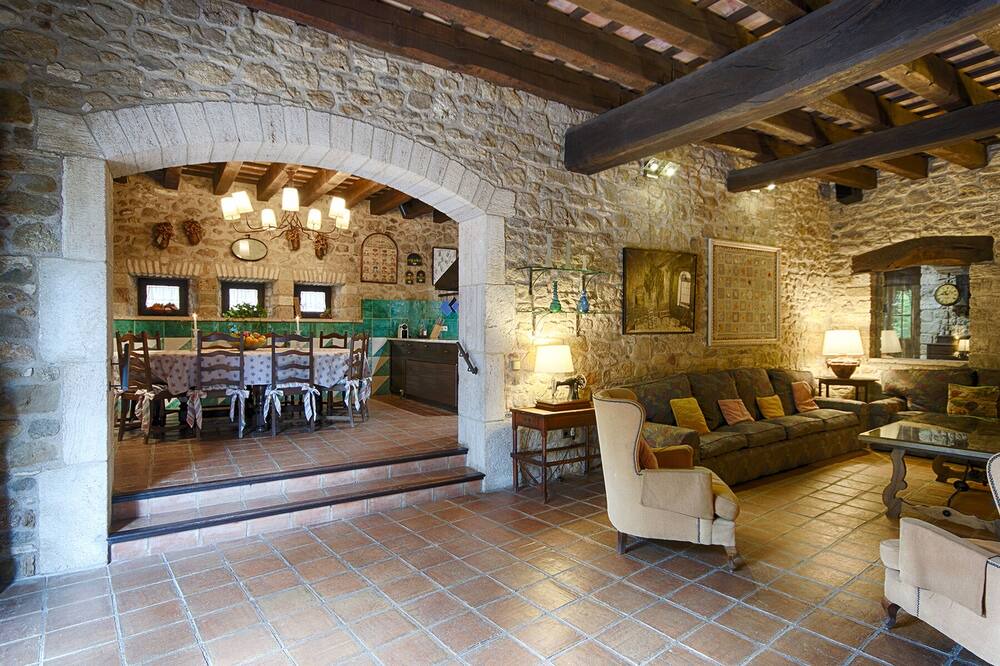 Photo of Livingroom in Cornella del Terri