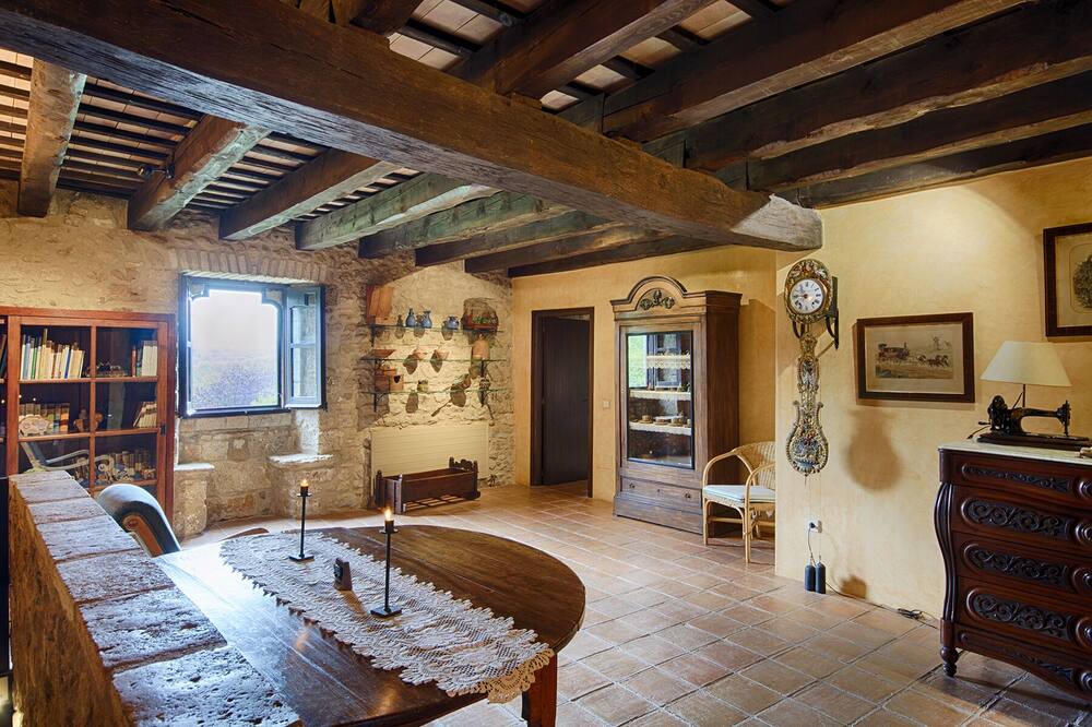 Photo of Livingroom in Cornella del Terri