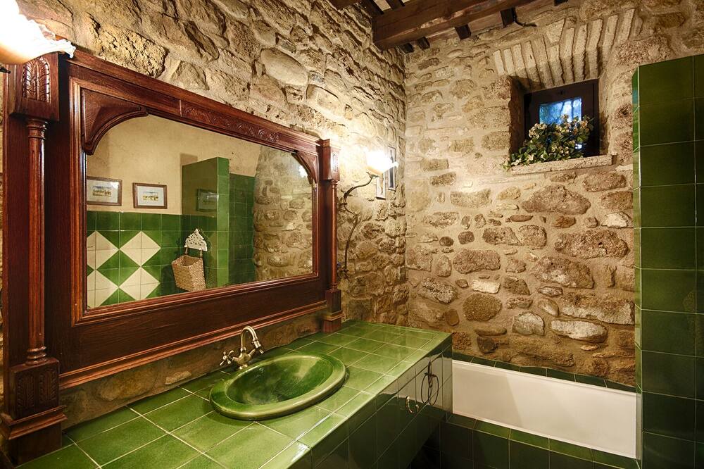 Photo of Bathroom in Cornella del Terri