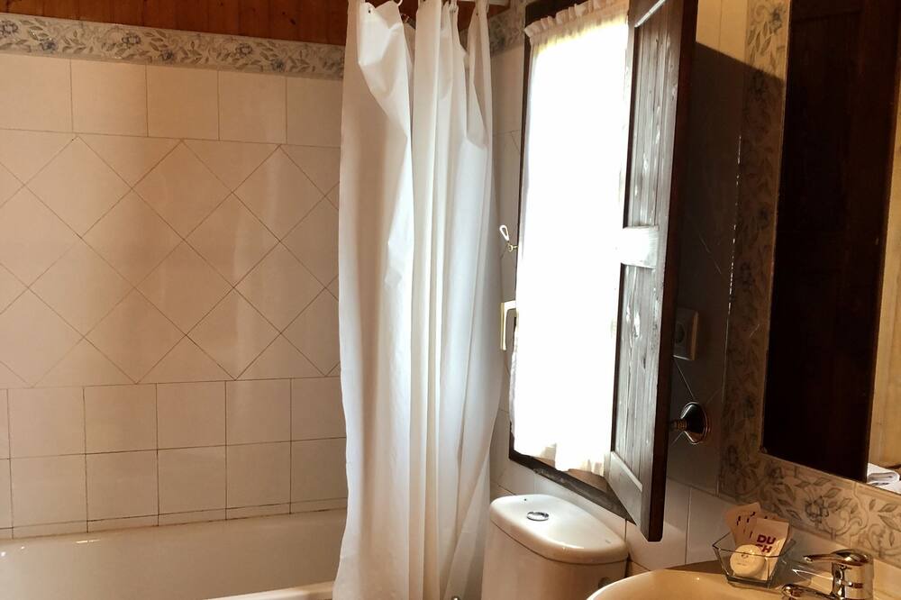 Photo of Bathroom in Hermandad de Campoo de Suso