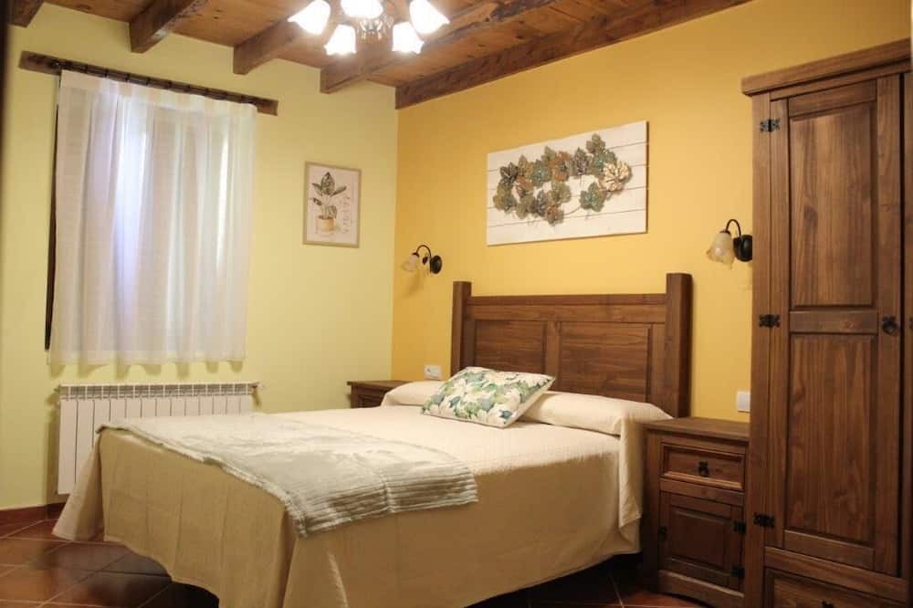 Photo of Bedroom in Revilla-Vallegera