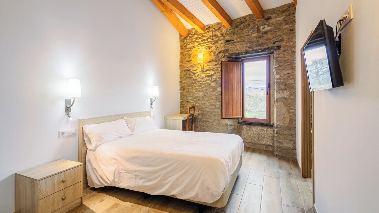 Photo of Bedroom in Viana do Bolo