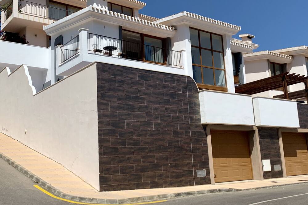 Photo of Outdoor in El Beal