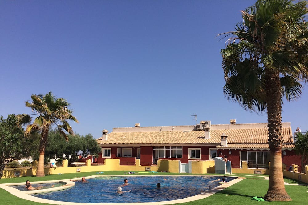 Photo of Outdoor in Perin