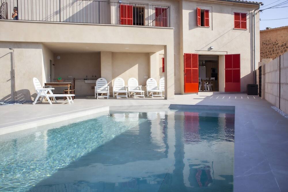 Photo of Outdoor in Portol
