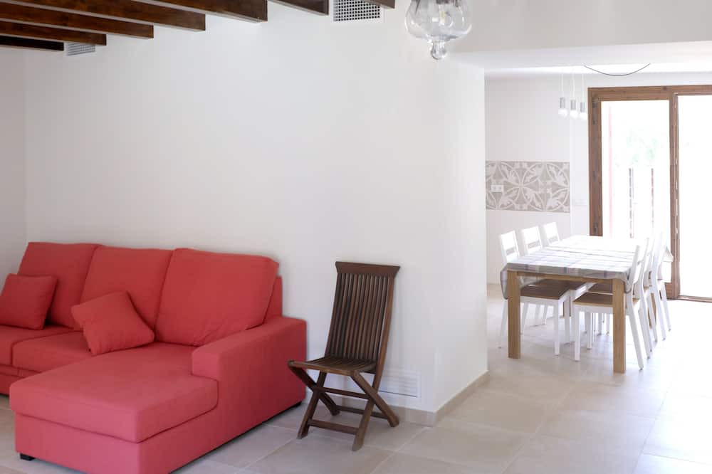 Photo of Livingroom in Portol