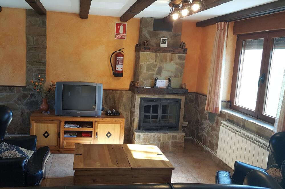Photo of Livingroom in Citores del Paramo