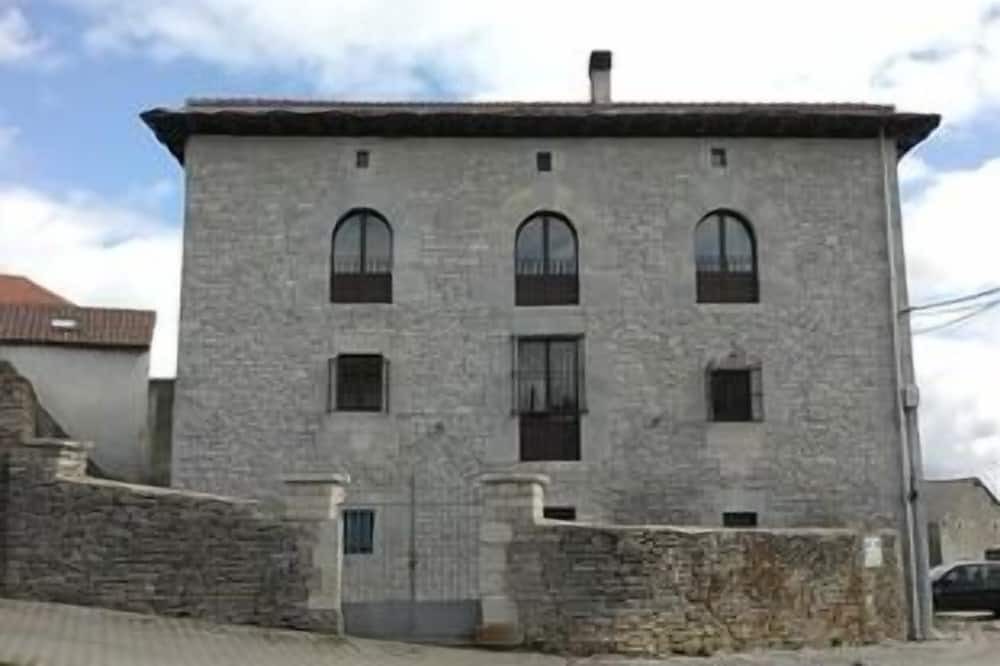 Photo of Outdoor in Goni