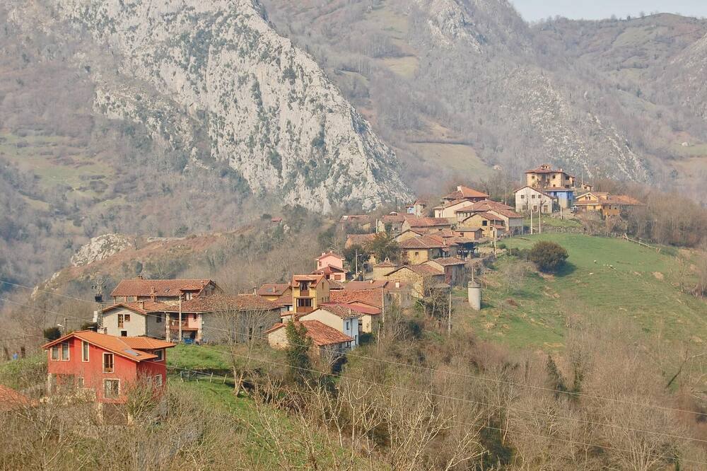 Photo of Others in Santovena