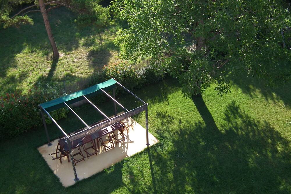 Photo of Outdoor in Corts