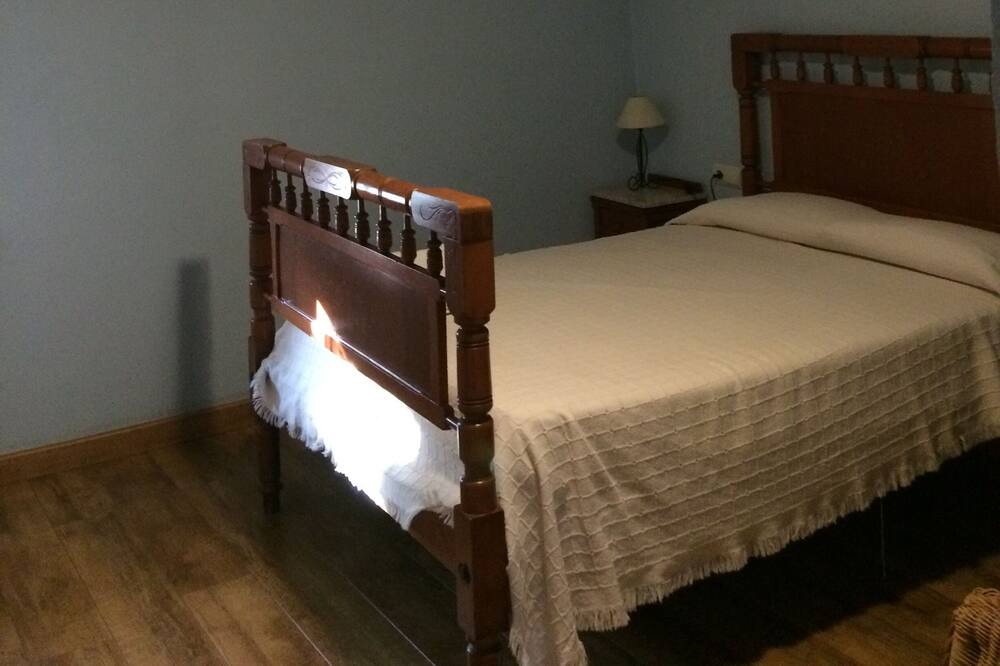 Photo of Bedroom in Corts