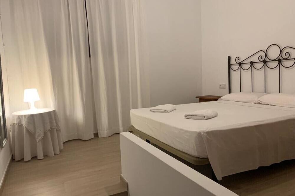 Photo of Bedroom in Paratella