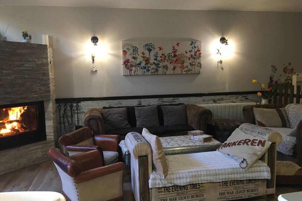 Photo of Livingroom in Fuentiduena