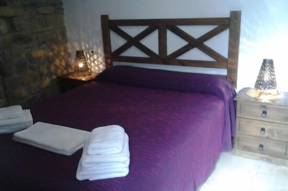 Photo of Bedroom in Coscojuela de Sobrarbe