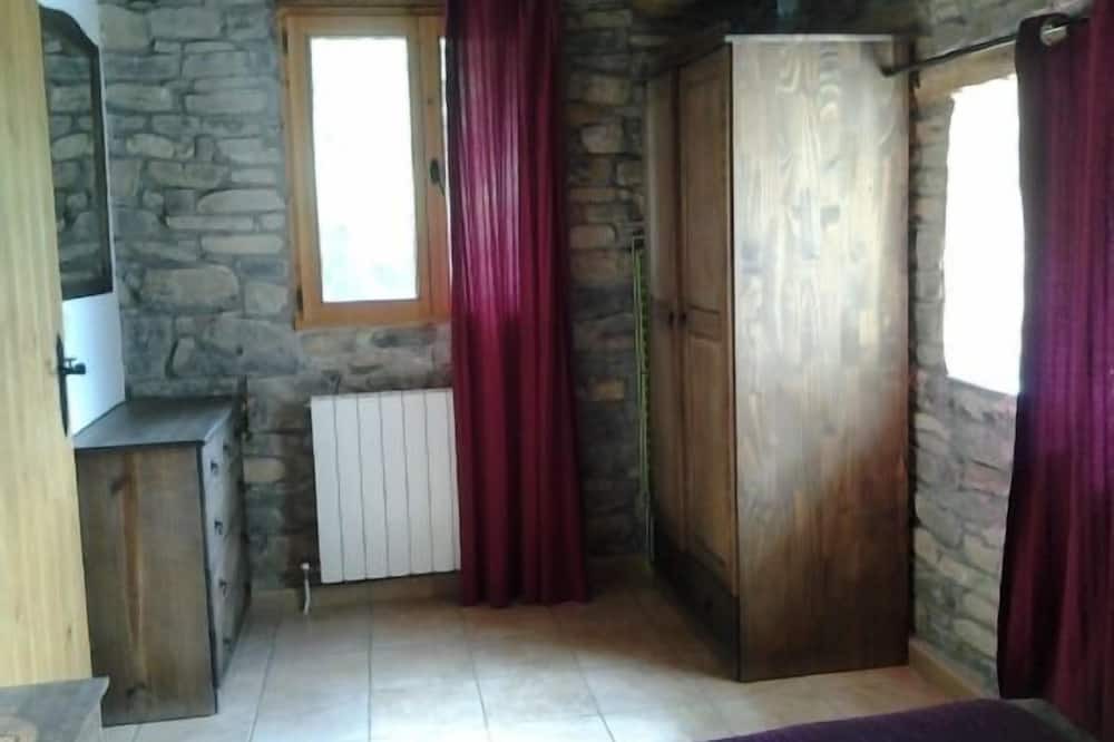 Photo of Bedroom in Coscojuela de Sobrarbe