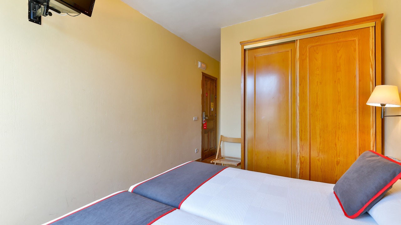 Photo of Bedroom in Valsain