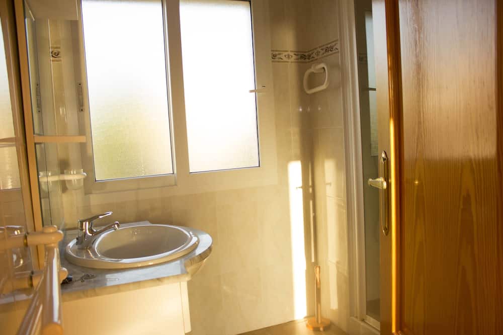 Photo of Bathroom in Diputacion de Rincon de San Gines