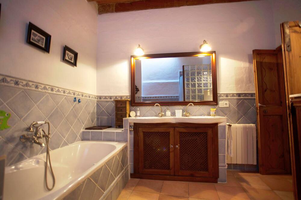Photo of Bathroom in Andraitx
