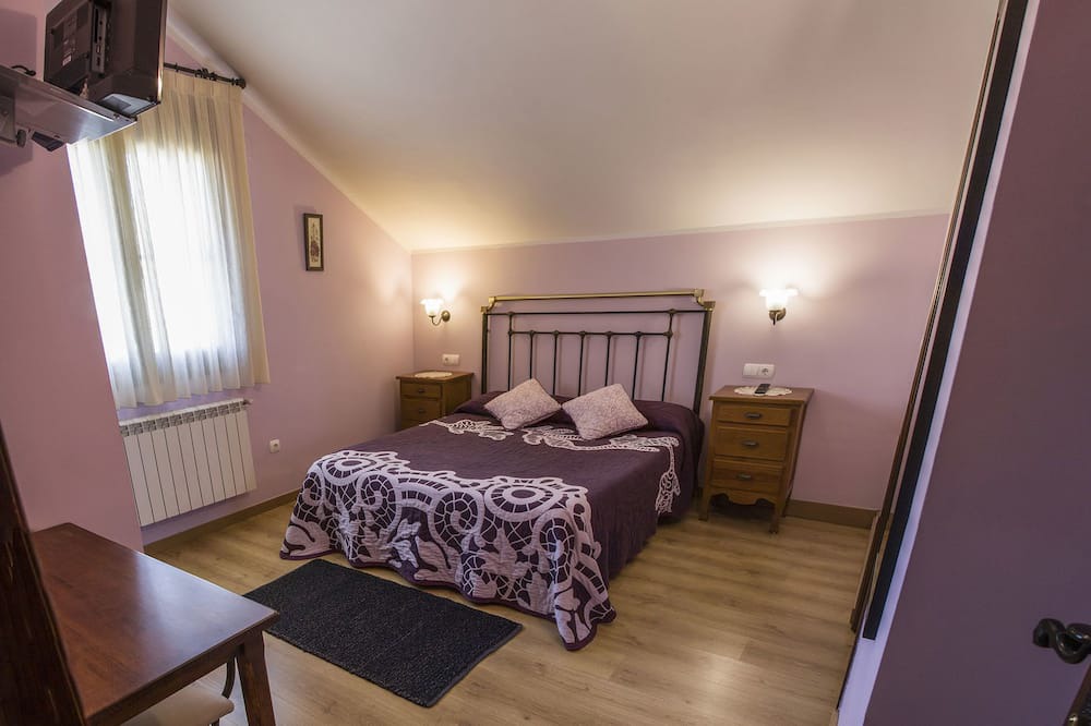 Photo of Bedroom in Molina de Aragon