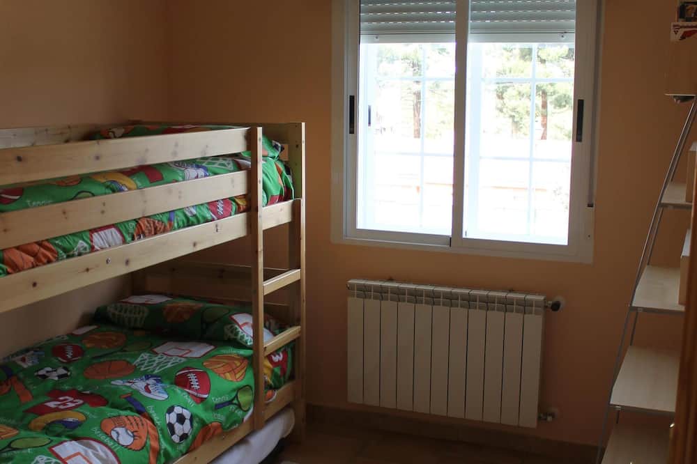Photo of Bedroom in Marugan