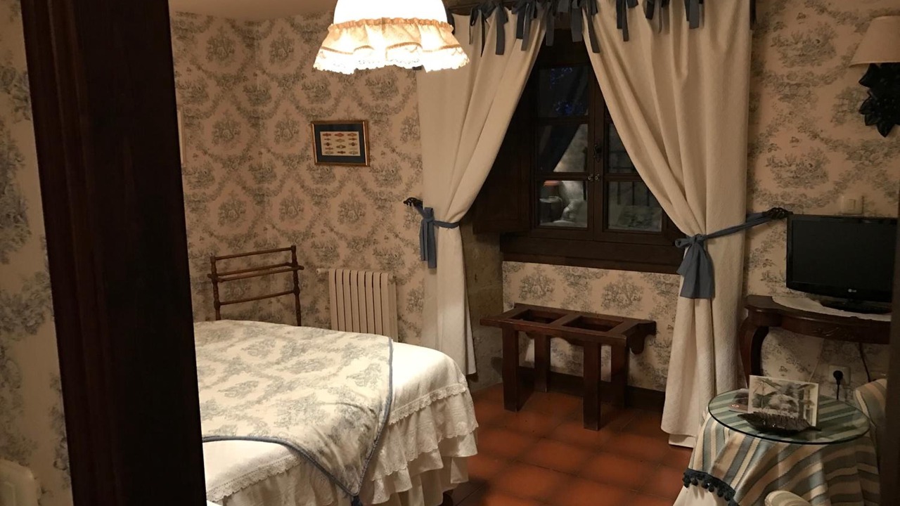 Photo of Bedroom in Villamayor