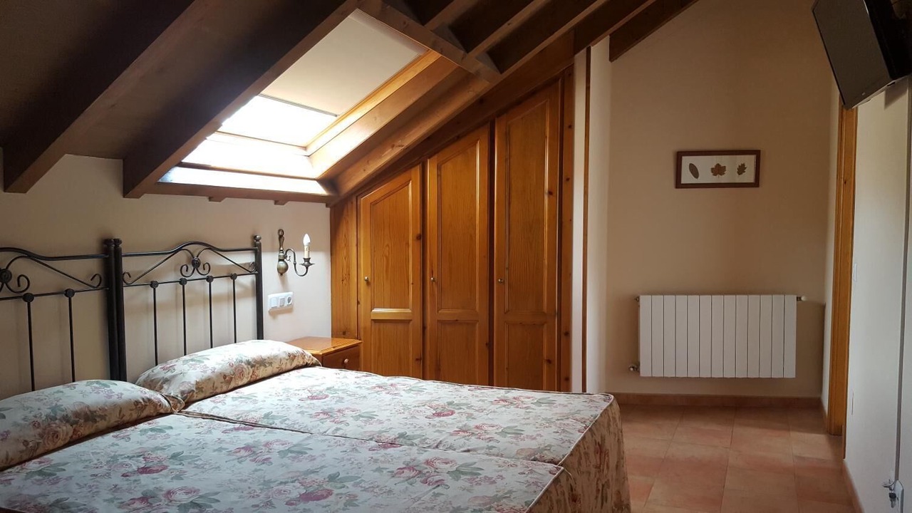 Photo of Bedroom in Arenas de Cabrales